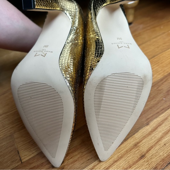 New size 9 Marc Fisher - Picture 4 of 6